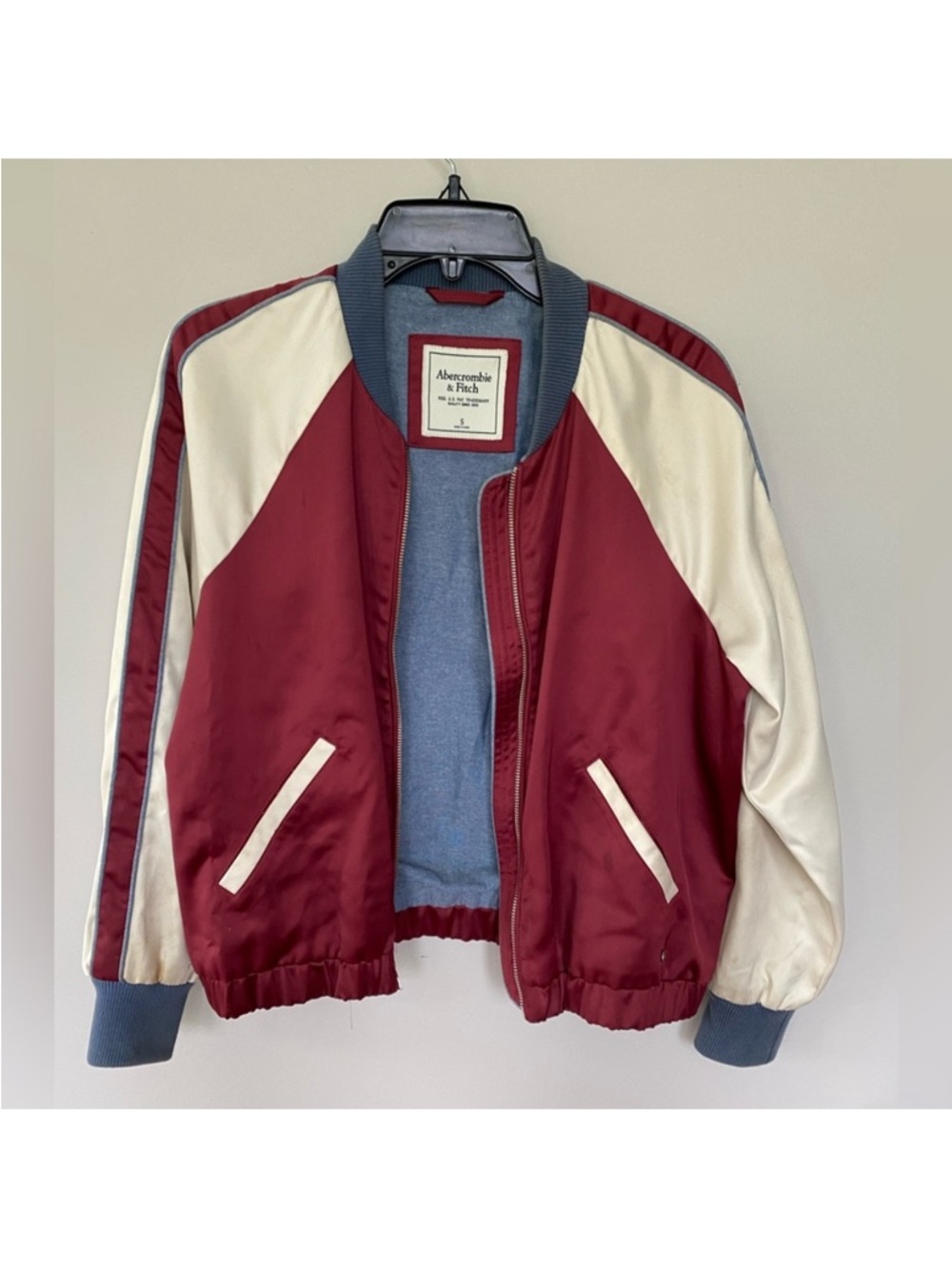 Abercrombie & Fitch Maroon and Cream Satin Bomber Jacket [ISO, DO NOT BUY]